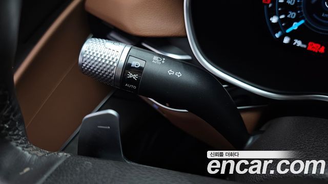 Genesis G80 2022 — photo 32