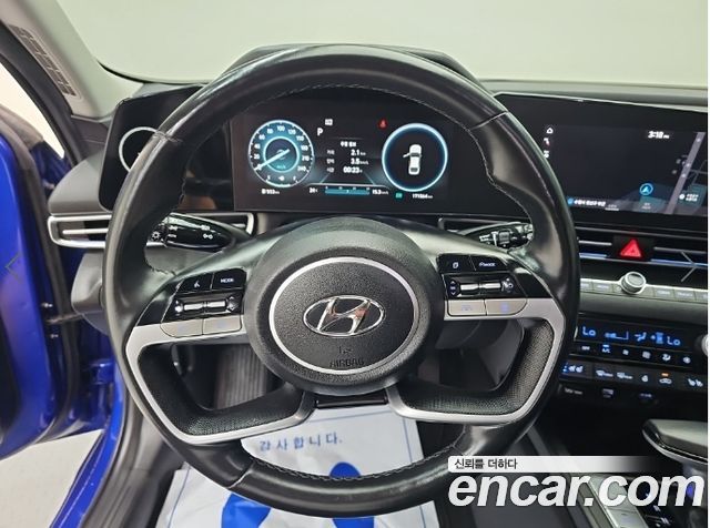 Hyundai AVANTE 2021 — photo 9