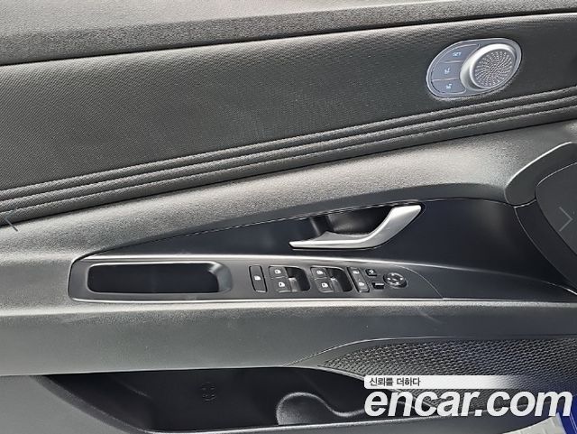 Hyundai AVANTE 2021 — photo 16