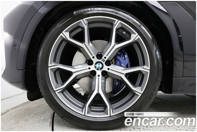 BMW X6 2021 — photo 5