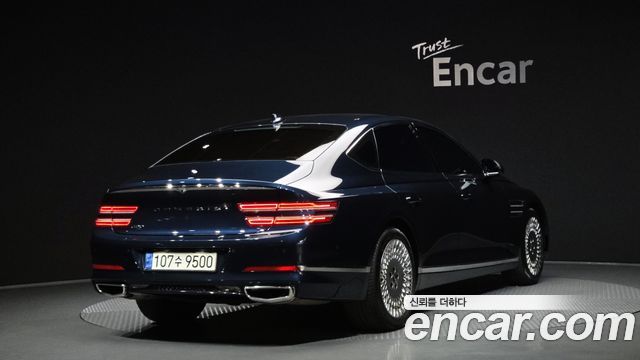 Genesis G80 2022 — photo 2