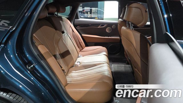 Genesis G80 2022 — photo 17