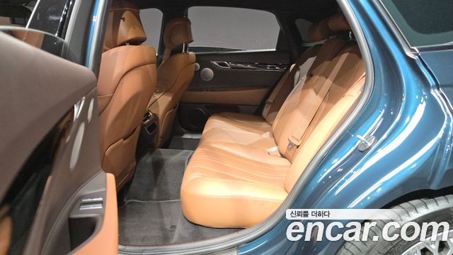 Genesis G80 2022 — photo 18