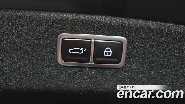 Genesis G80 2022 — photo 26