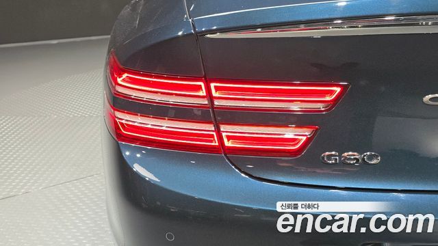 Genesis G80 2022 — photo 9