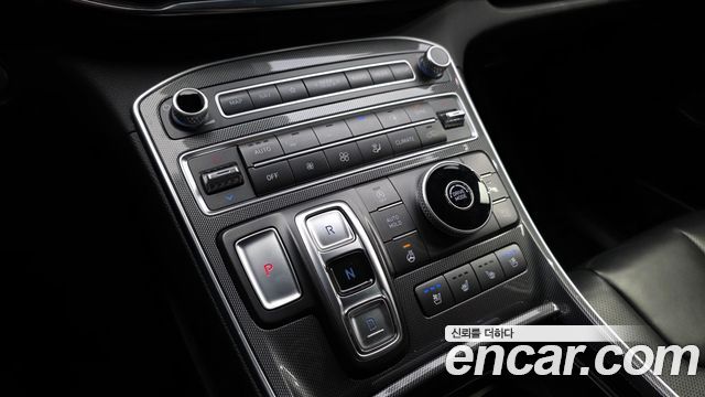 Hyundai Santafe 2021 — photo 12