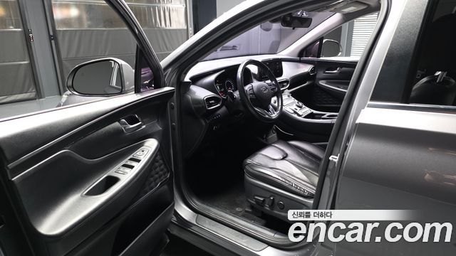 Hyundai Santafe 2021 — photo 13