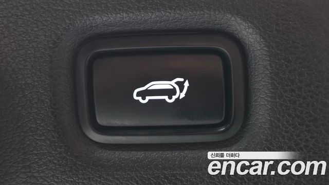Hyundai Santafe 2021 — photo 30