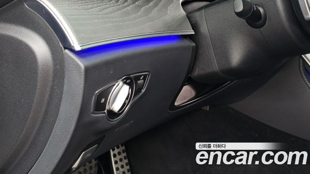 Mercedes-Benz E-Class 2021 — photo 37