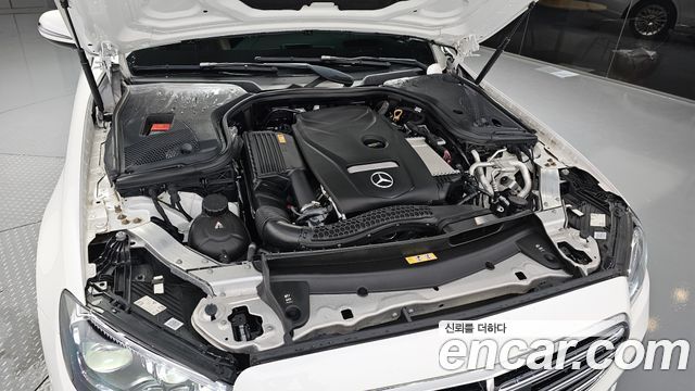 Mercedes-Benz E-Class 2021 — photo 6