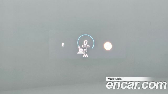 Mercedes-Benz E-Class 2021 — photo 24