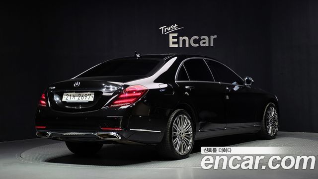 Mercedes-Benz S-Class 2018 — photo 2
