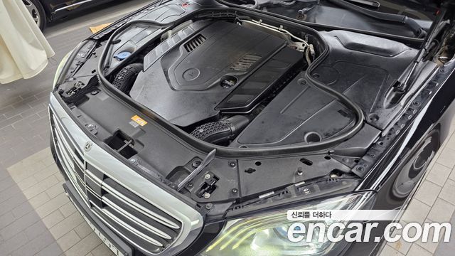 Mercedes-Benz S-Class 2018 — photo 6