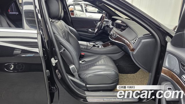 Mercedes-Benz S-Class 2018 — photo 11