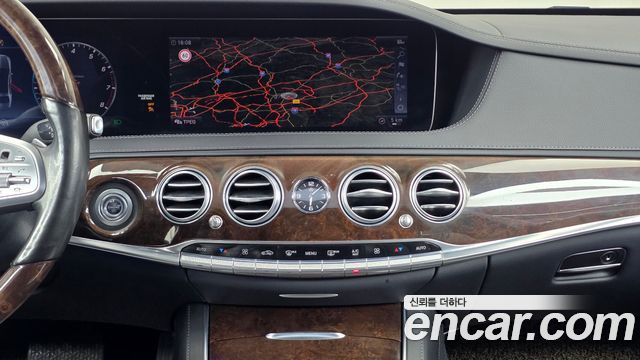 Mercedes-Benz S-Class 2018 — photo 14