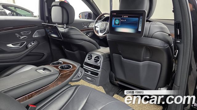 Mercedes-Benz S-Class 2018 — photo 17