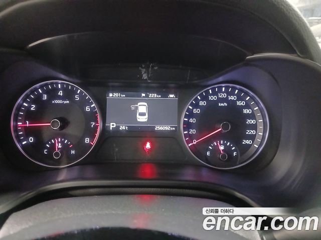 Kia K3 2019 — photo 8