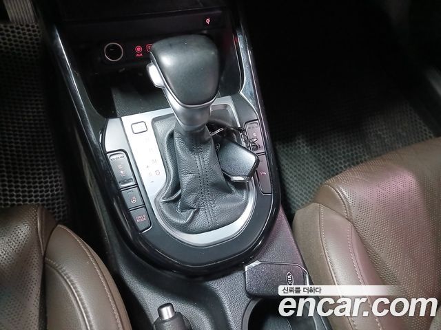 Kia K3 2019 — photo 9