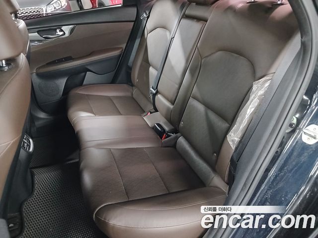 Kia K3 2019 — photo 12