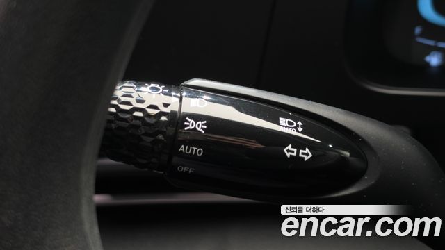 Hyundai AVANTE 2024 — photo 23