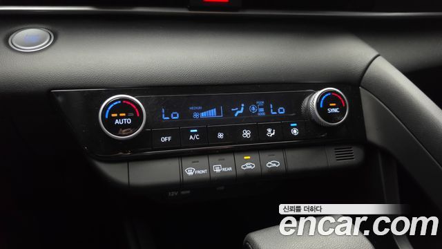 Hyundai AVANTE 2024 — photo 25