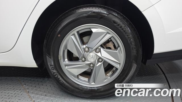 Hyundai AVANTE 2024 — photo 7