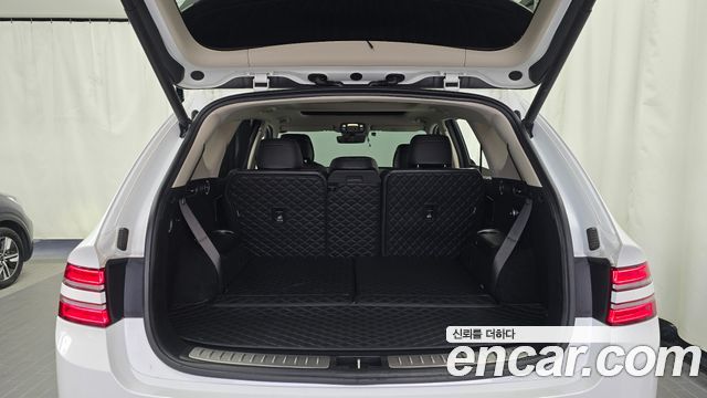 Genesis GV80 2020 — photo 23