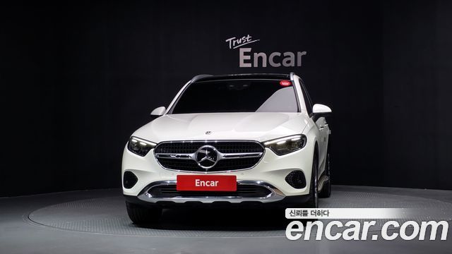 Mercedes-Benz GLC-Class 2023 — photo 3