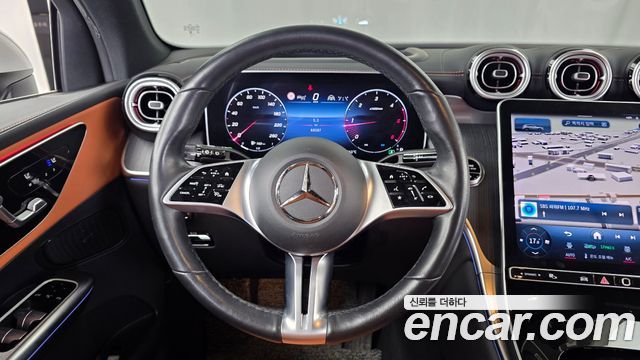 Mercedes-Benz GLC-Class 2023 — photo 19