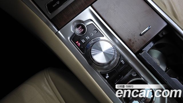Jaguar XF 2014 — photo 9