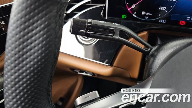 Mercedes-Benz E-Class 2025 — photo 34