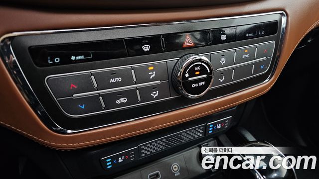 KG Mobility Rexton 2019 — photo 15