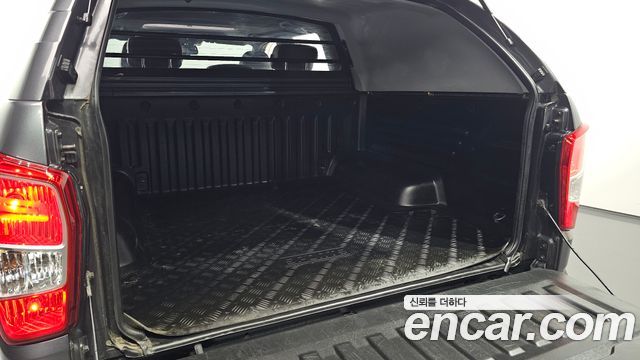 KG Mobility Rexton 2019 — photo 20