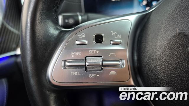 Mercedes-Benz CLS-Class 2019 — photo 23