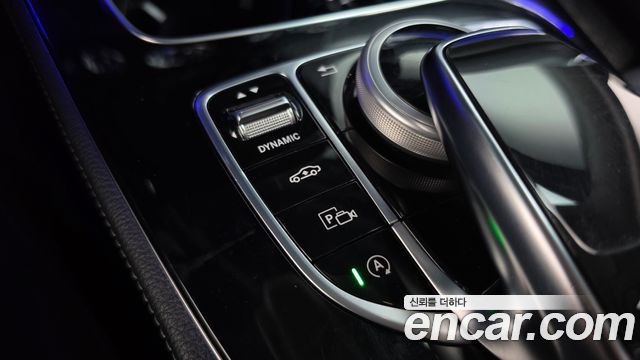 Mercedes-Benz CLS-Class 2019 — photo 30