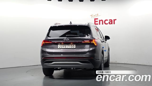 Hyundai Santafe 2023 — photo 4