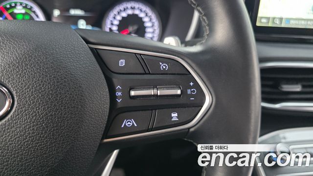 Hyundai Santafe 2023 — photo 24