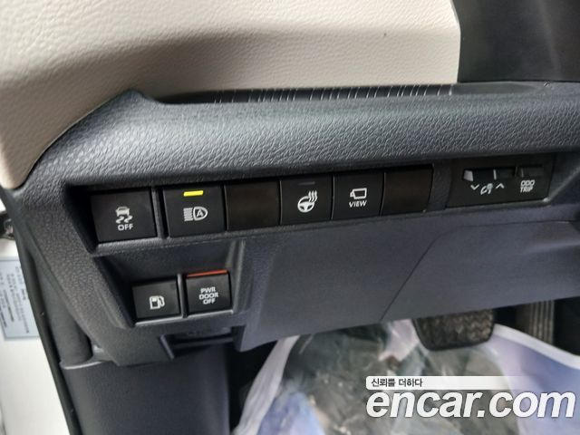Toyota Sienna 2021 — photo 12
