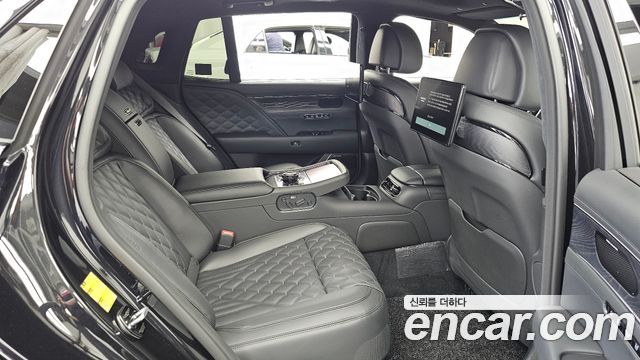 Genesis G90 2025 — photo 18