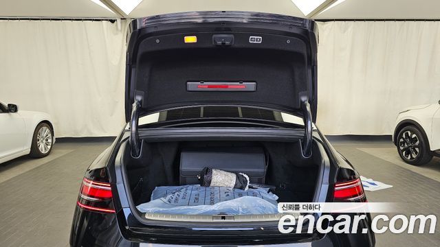 Genesis G90 2025 — photo 26