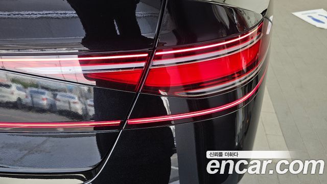 Genesis G90 2025 — photo 9
