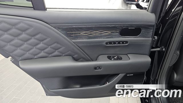 Genesis G90 2025 — photo 15