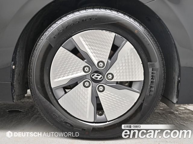 Hyundai Ioniq 2020 — photo 5