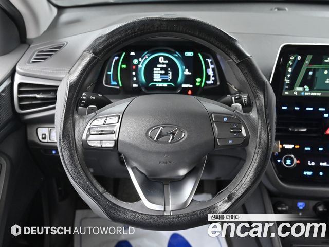 Hyundai Ioniq 2020 — photo 13