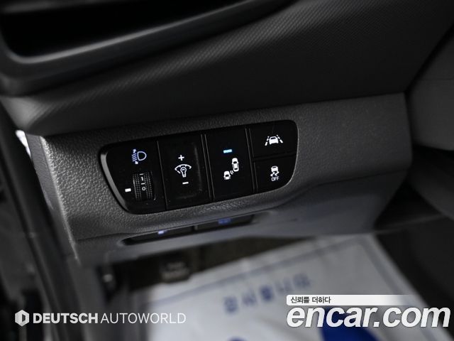 Hyundai Ioniq 2020 — photo 16
