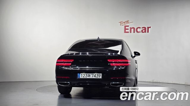 Genesis G80 2022 — photo 4