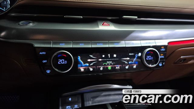 Genesis G80 2022 — photo 21