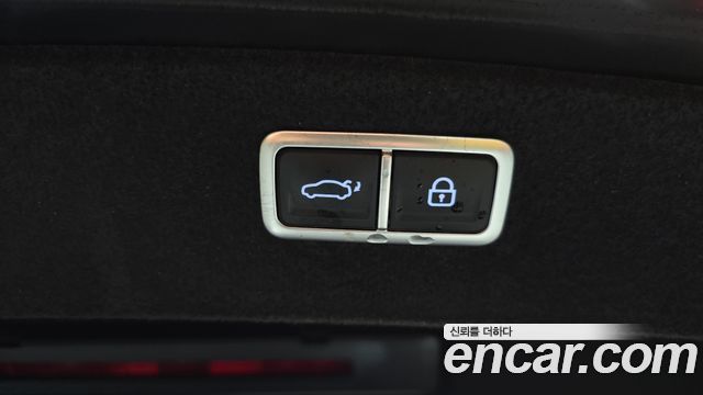 Genesis G80 2022 — photo 28