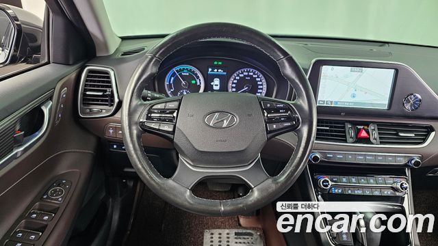 Hyundai Grandeur 2019 — photo 19