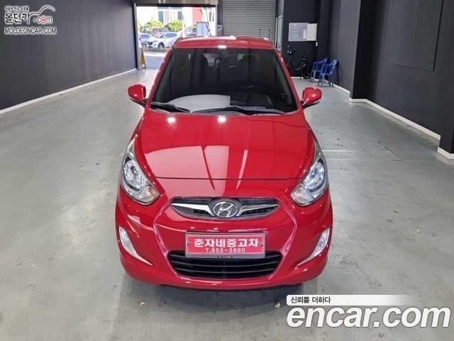 Hyundai Accent 2015 — photo 3